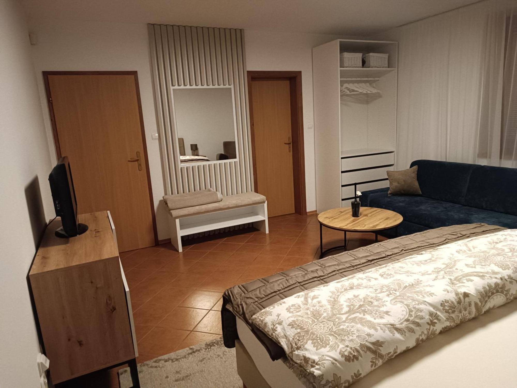 3 Bathrooms Apartman Mimi Liptovsky Mikulas Luaran gambar